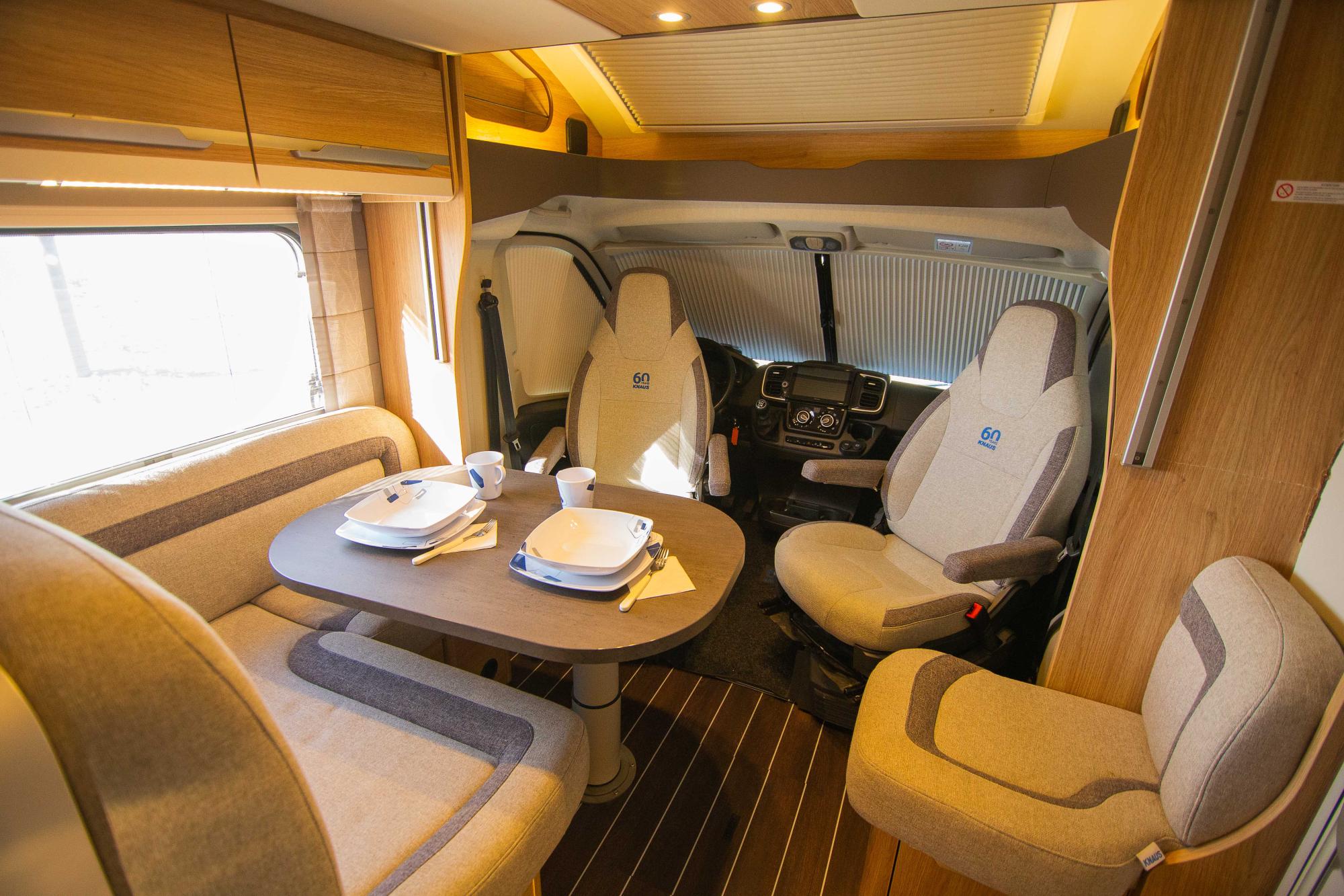 Knaus SkyWave 7