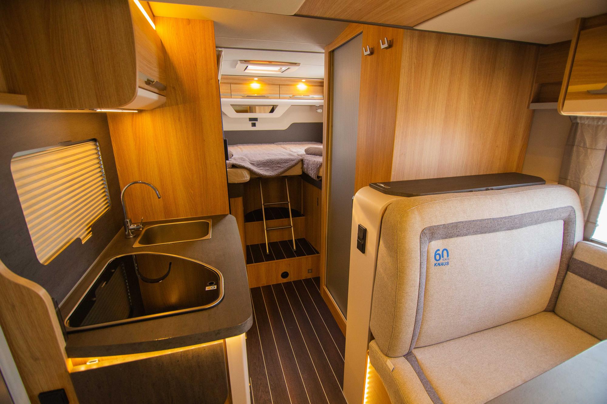 Knaus SkyWave 8